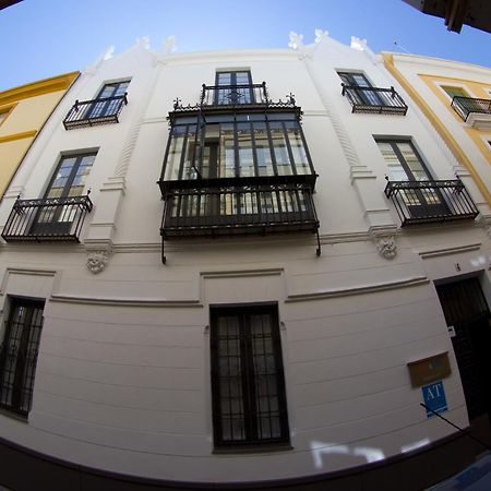 Life Apartments Alberto Lista Sevilha Exterior foto