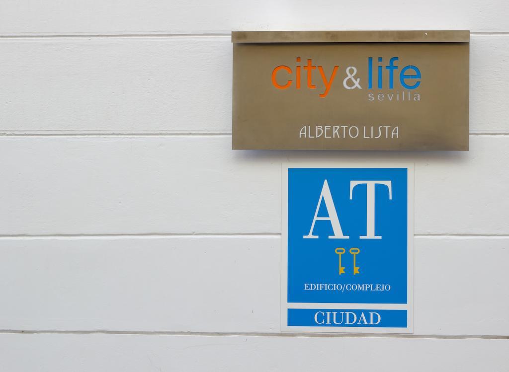 Life Apartments Alberto Lista Sevilha Exterior foto