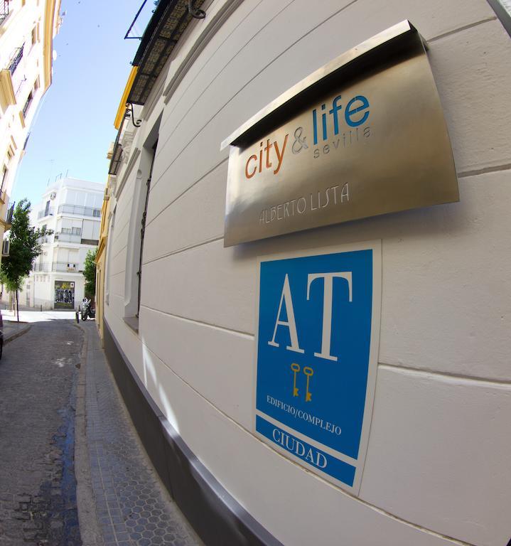 Life Apartments Alberto Lista Sevilha Exterior foto